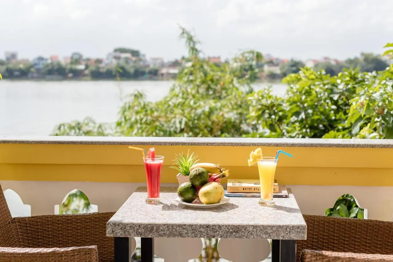 Waterfront Hoi An Resort فيتنام