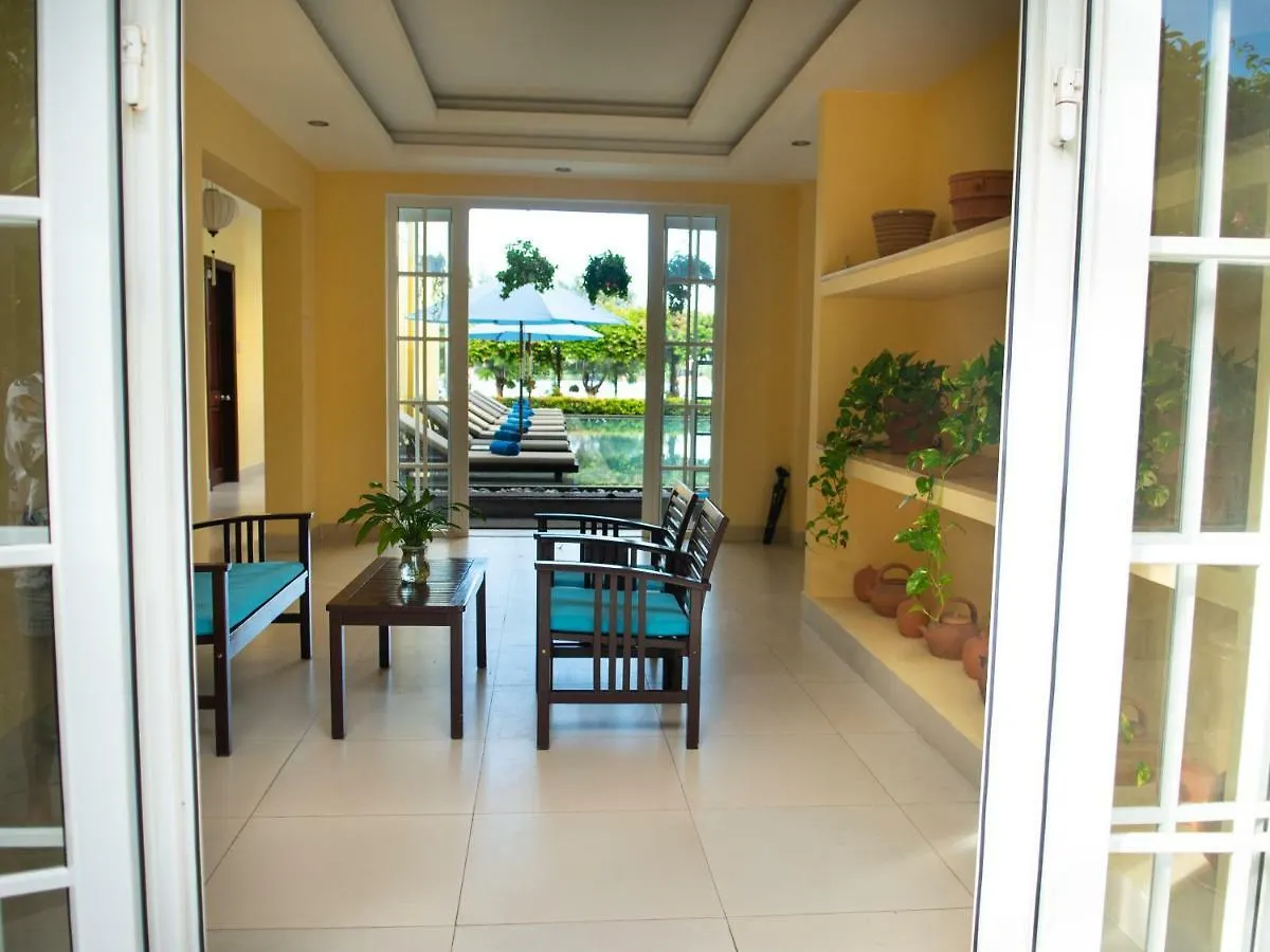 فندق Waterfront Hoi An Resort